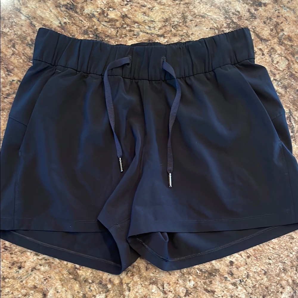 Lululemon black tie waist shorts size 6 like new!